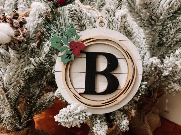 Personalized Shiplap Christmas Ornament